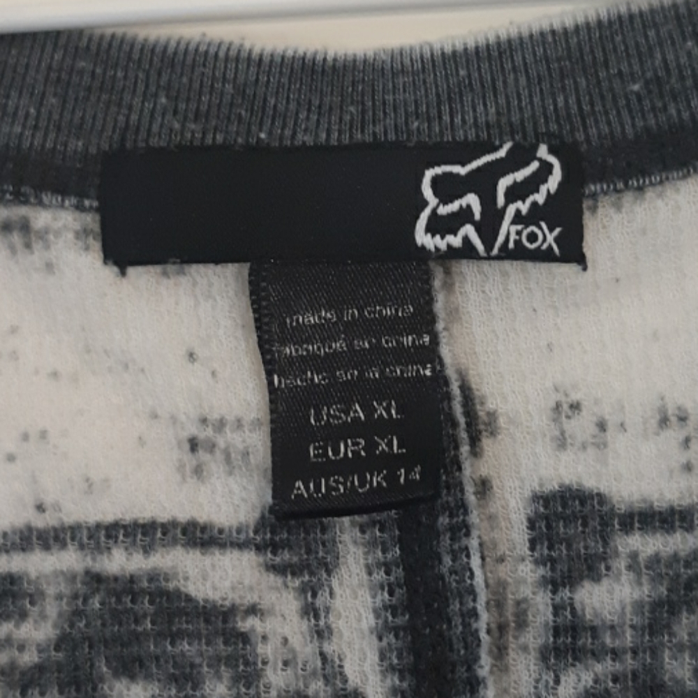 Fox brand womens long sleeve shirt - Picture 2 of 5
